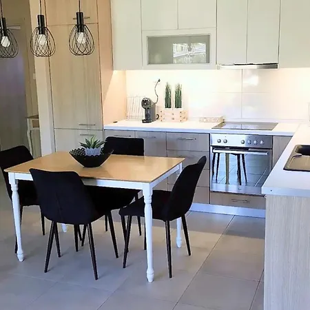 Elegant House Appartamento *