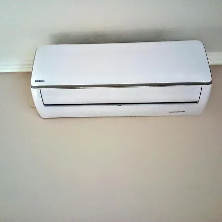 Elegant House 奥马斯帕纳吉亚斯