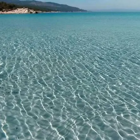 Elegant House 奥马斯帕纳吉亚斯