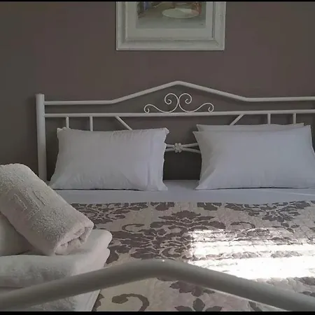 Elegant House * 奥马斯帕纳吉亚斯